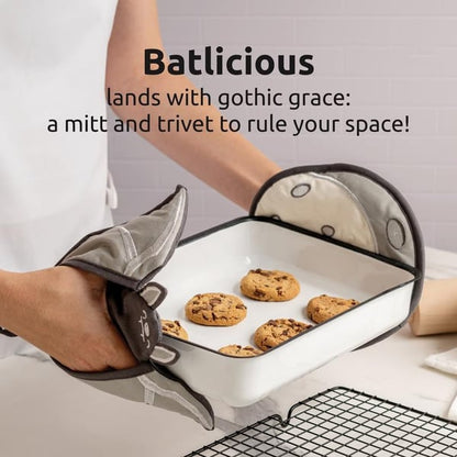 🔥𝐋𝐀𝐒𝐓 𝐃𝐀𝐘 𝟓𝟎% 𝐎𝐅𝐅 - 🦇Batlicious Oven Mitts & Pot Holders Set
